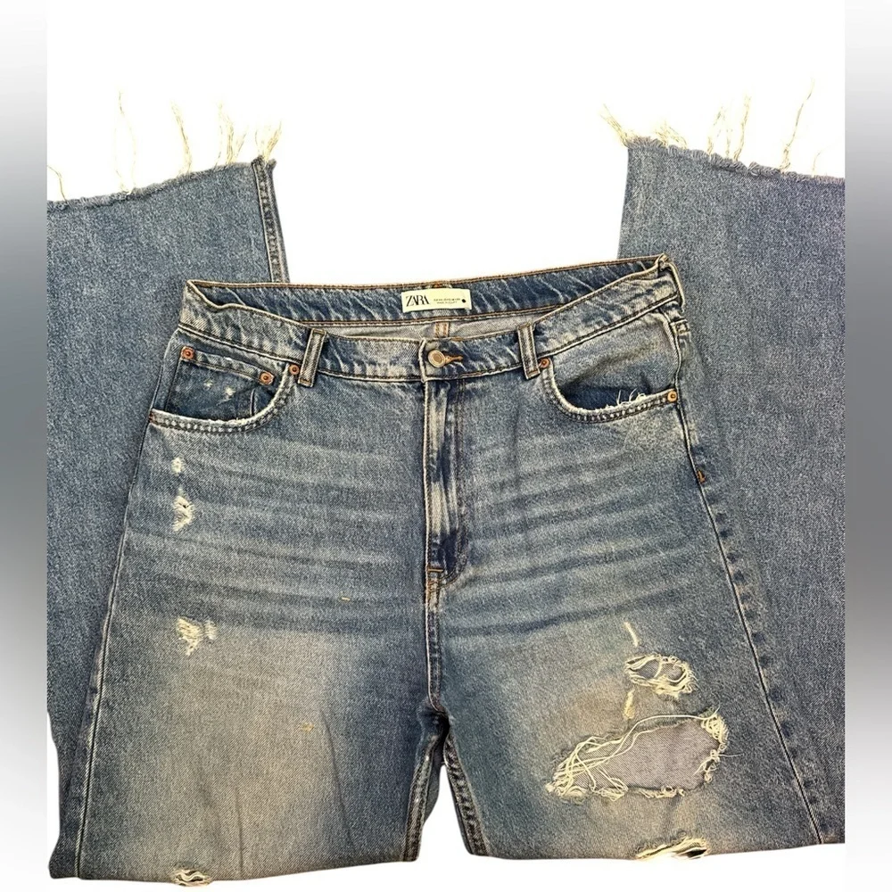 Zara Relaxed Fit Wide Leg Distressed Jeans Light Blue Euro 44 US 12
